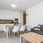 Mit Terrasse Appartamento Vir