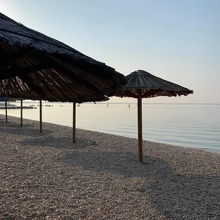 Lägenhet Mit Terrasse